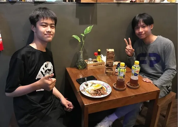 Hansa Khaosan ホステル *